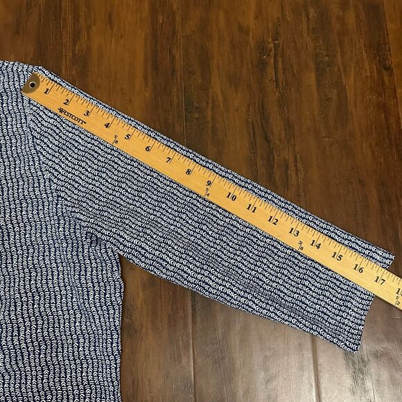 J.MCLAUGHLIN Printed Henley Blouse Blue 3/4 Sleeve Nylon Stretch NWOT - Picture 9 of 9